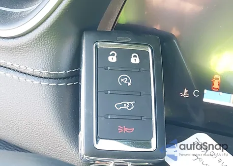 2025 Jeep Grand Cherokee L Altitude X 4X4 from USA, damaged, VIN 1C4RJKAG4S8691999